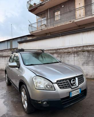 Per ricambi o intera nissan qashqai