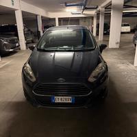 Ford Fiesta 1.2 60CV 5 porte Black & White Edition