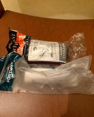 Due Occhiali da lavoro protettivi