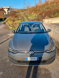 Golf 8