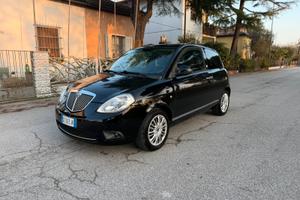 Lancia Ypsilon 1.4 GPL