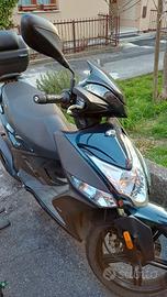 Scooter Kymco Agility 125 - 16+