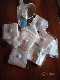 Tiralatte manuale e  adesivi per ombelico
