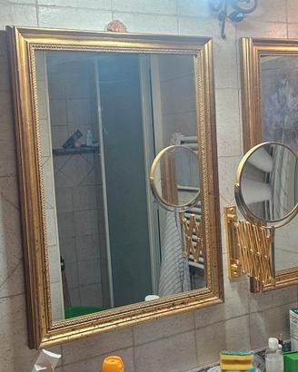 COPPIA DI ELEGANTI SPECCHI DA BAGNO (O ALTRO) 