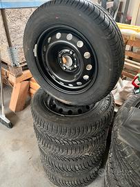 Cerchi in ferro r14 e ruota di scorta con kit comp
