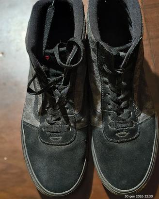 Scarpe Vans usate mod. Off The Wall