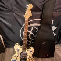 Squire Starcaster custom (Tom Delonge)