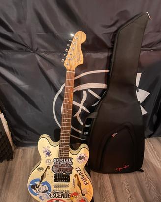 Squire Starcaster custom (Tom Delonge)