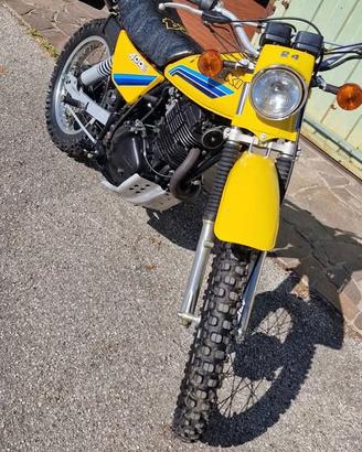 Suzuki 400 DR 1982 iscritta registro storico