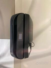Stampante HP OfficeJet 5230; elegante e pronta