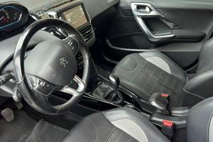 Peugeot 2008 1.6 BlueHDi 100 Allure (2017) - 116.0