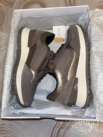 Scarpe Geox D Desy A Nappa+Suede Beige/Oro