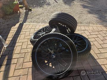 Cerchi originali Audi 8Jx19 ET 32 + gomme estive  
