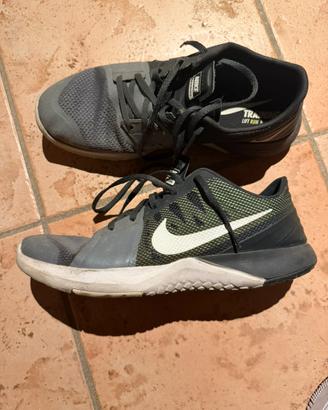 Nike training taglia 43