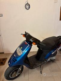 Scooter piaggio typhone
