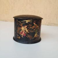 scatola in papier mache'