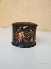 scatola in papier mache'