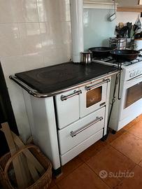 Cucina a legna Nordica- sparghert