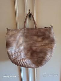 Majo borsa