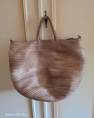 Majo borsa