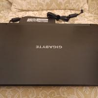 Laptop GIGABYTE 