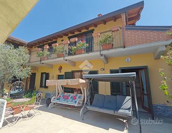 CASA INDIPENDENTE A CARATE BRIANZA