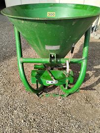 Spargiconcime a cono 300lt.