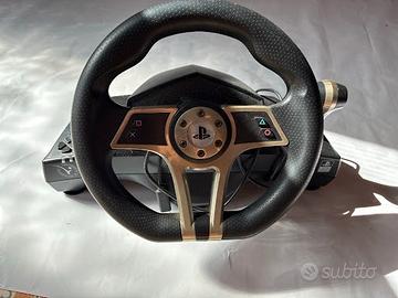 Volante + Pedaliera per PS4