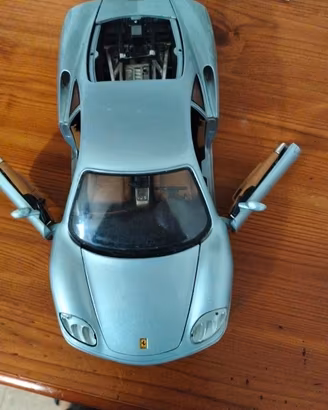 Modellino Ferrari 360 Modena 1999 Bburago 1/18