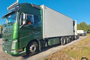 VOLVO FH 540+RIMORCHIO BARTOLETTI