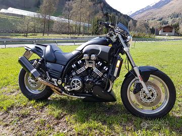 moto vmax