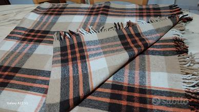 Coperta in lana Quardretti 