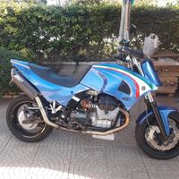 Moto Guzzi super motard marchesini marzocchi zard