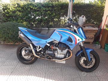 Moto Guzzi super motard marchesini marzocchi zard