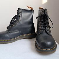 Dr. Martens Vegan