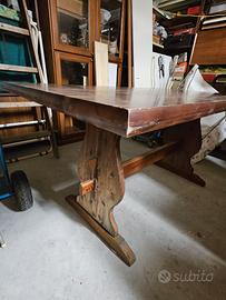 Tavolo in legno massello stile rustico/arte povera