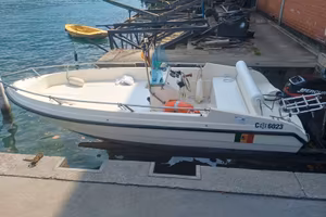 Open 4.80 massimo scagnelli miami 15 40 cv mercury