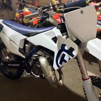Ktm Husqvarna TC 125 2020 anche motard