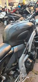 Copriserbatoio triumph speed 955