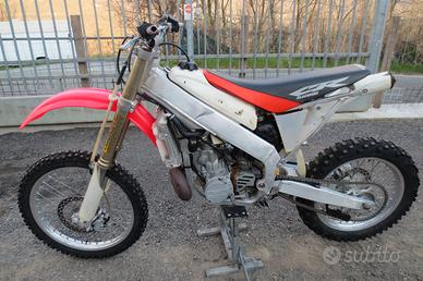 Honda cr 250  cr 125   98 - 99 ricambi VEDI ELENCO
