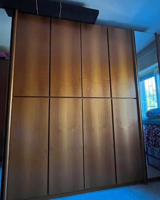 Armadio legno massello