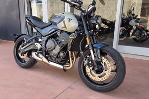 Triumph Trident 660
