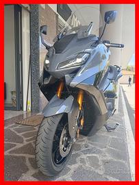 Yamaha tmax 560 tech -promo passaggio incluso-rate