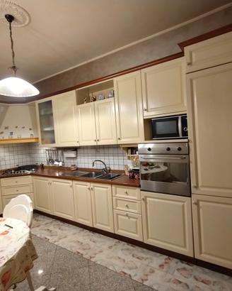 CUCINA AD ANGOLO COMPONIBILE  IN LEGNO