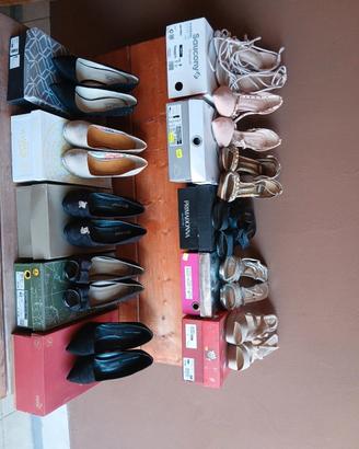 stock di scarpe da donna