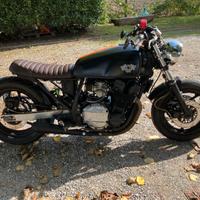 Suzuki GSX 750 - 1983