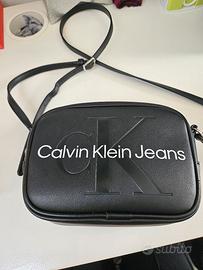 Borsetta Calvin Klein 
