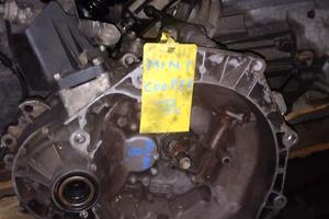 MINI COOPER CAMBIO BENZINA ANNO 2010