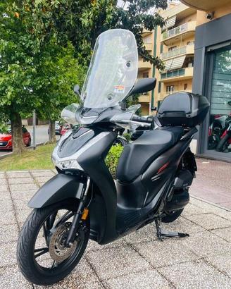 HONDA SH 150 TUTTO INCLUSO ANCHE PASSAGGIO! MINI
