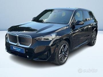 BMW iX1 30 xdrive Msport